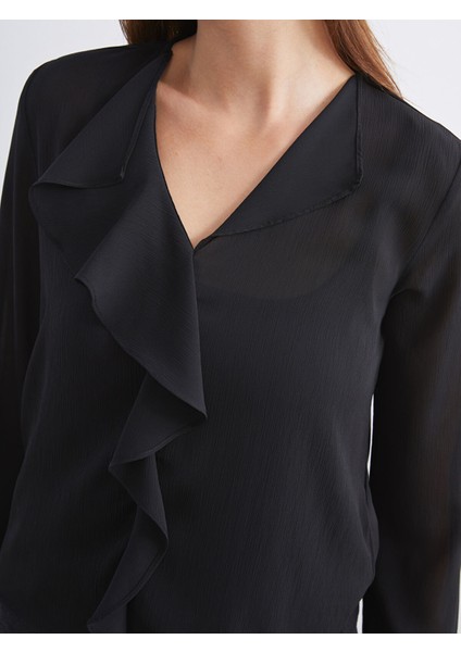 Yeni Sezon Kaçık Yaka Fırfırlı Bluz modelleri