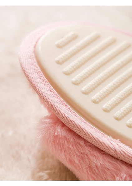 Yeni Sezon Barbie Nakışlı Pelüş Kadın Ev Terliği indirimleri