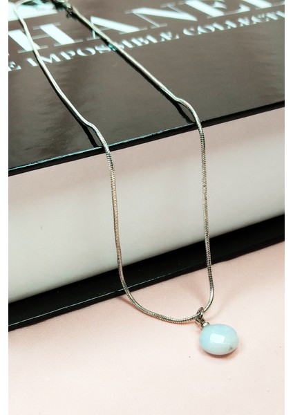 Kalsedon Doğal Taşı Zincirli El Yapımı Kolye Uç: 1,5 cm Zincir: 20 cm Kutulu