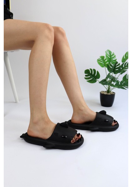 Köpekbalığı Siyah Unisex Tam Ortopedik Terlik Shark Slides fırsatları
