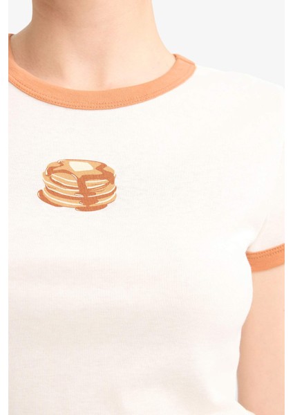 Fitted Bisiklet Yaka Baskılı Kısa Kollu Ribana Üst-Fall in Love fırsatları