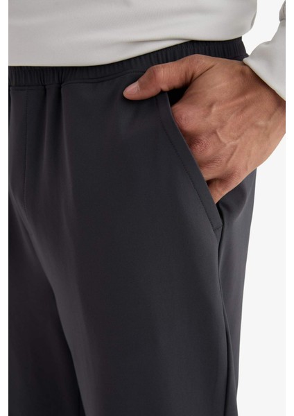 Fit Slim Fit Dar Kesim Standart Paça Sporcu Jogger Eşofman Altı