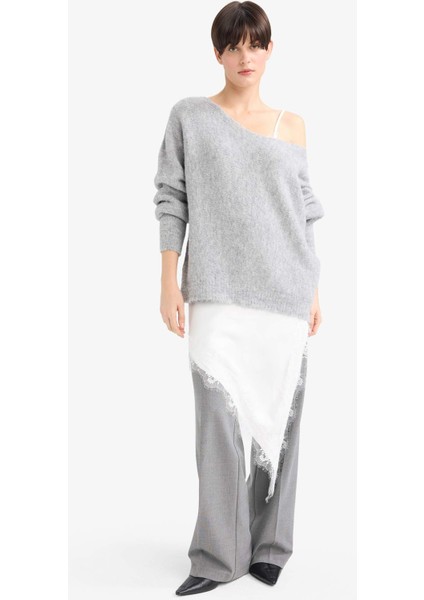 Regular Fit V Yaka Saten Kolsuz Bluz G2990AX25AU fiyatları