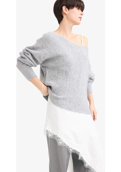 Regular Fit V Yaka Saten Kolsuz Bluz G2990AX25AU fırsatları