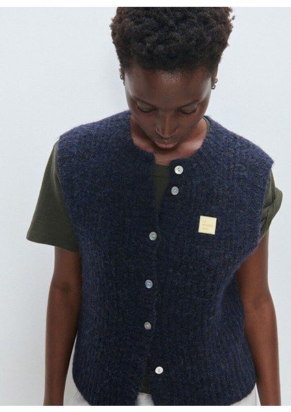 Lacivert Kadın Yuvarlak Yaka Standart Şişme Yelek EAST19MMH25NAVMO fiyatları