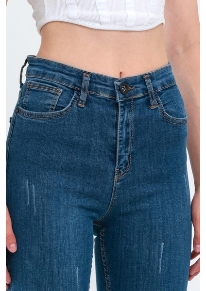 Kadın Tırnaklı Taşlamalı Jeans fırsatları