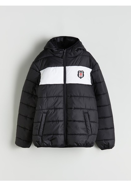 Yeni Sezon Kapüşonlu Beşiktaş Baskılı Erkek Çocuk Şişme Mont