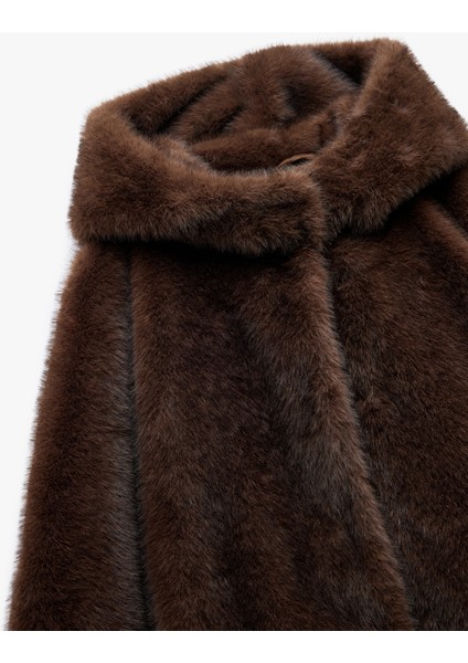 Kapüşonlu Cepli Oversize Suni Kürk Kaban fırsatları
