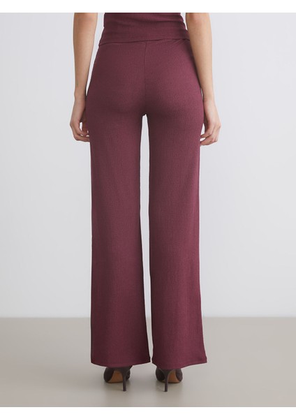 Yeni Sezon Beli Lastikli Dokulu Geniş Paça Kadın Pantolon fırsatları