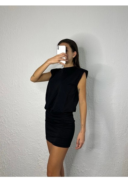 Siyah Japone Kol Vatkalı Penye Elbise