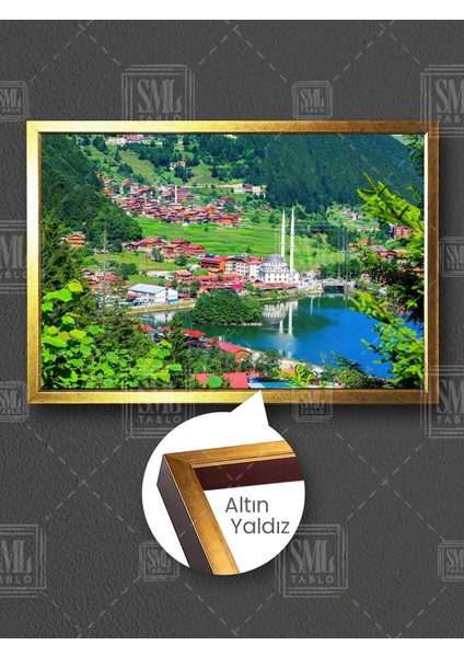 Uzungöl Manzarası Trabzon Uzungöl Camii Karadeniz Yeşil Manzara Çerçeveli Yatay Kanvas Tablo