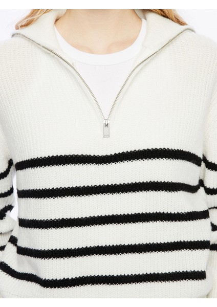 Yeni Sezon Polo Yaka Çizgili Kadın Triko Kazak modelleri
