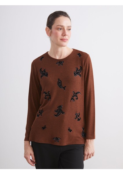 Yeni Sezon Bisiklet Yaka Desenli Kadın Tişört