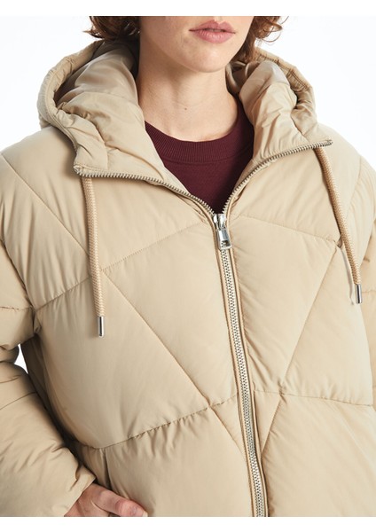Yeni Sezon Kapüşonlu Düz Oversize Kadın Şişme Mont fırsatları