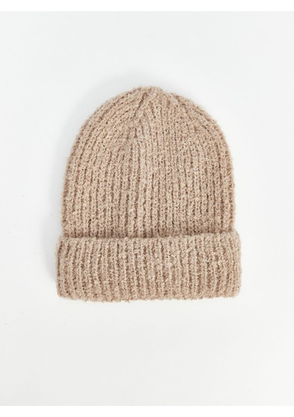 Yeni Sezon Basic Kadın Bere modelleri