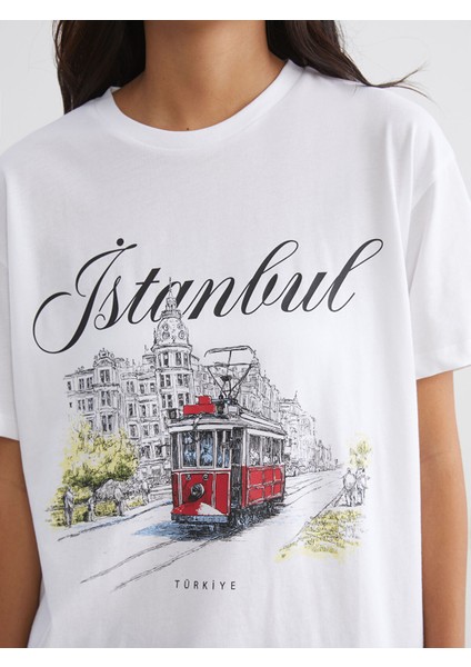 Yeni Sezon Bisiklet Yaka Istanbul Baskılı Kadın Tişört modelleri