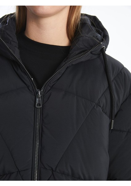 Yeni Sezon Kapüşonlu Düz Oversize Kadın Şişme Mont modelleri