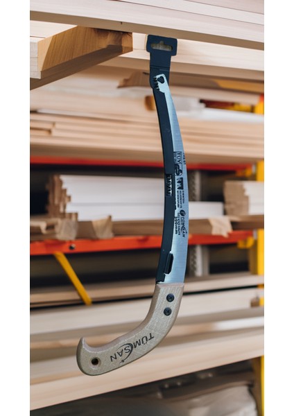 Ahşap Saplı Plastik Kılıflı Siyah Çelik Orta Diş Testere 300 mm fiyatları