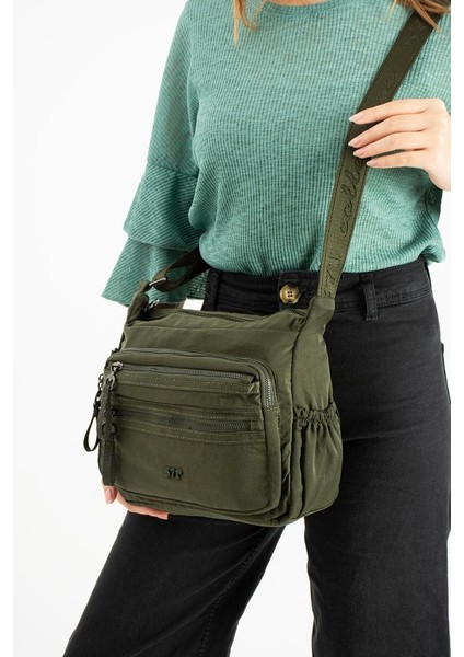 Kadın Postacı Çanta 26*21 cm Hafif Poliamid Su Itici Yumuşak Kumaş Çapraz Askılı Omuz Çantası fiyatları