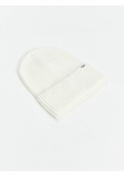 Yeni Sezon Basic Kadın Bere fiyatları