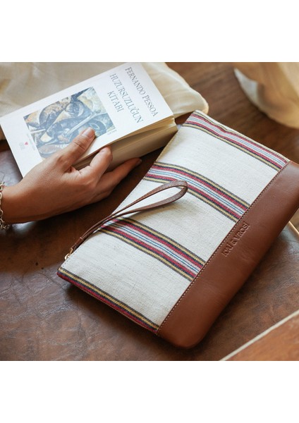 Antiochia - Taba Deri Çok Renkli Dokuma Kumaş Portföy