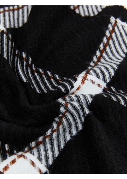 Yeni Sezon Saçaklı Ekose Desenli Kadın Atkı modelleri