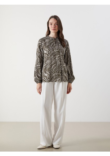 Yeni Sezon Bağlamalı Yaka Desenli Bluz fiyatları