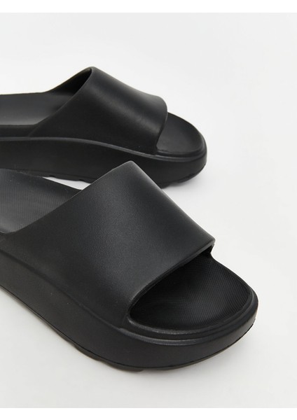 Yeni Sezon Tek Bantlı Kadın Terlik modelleri