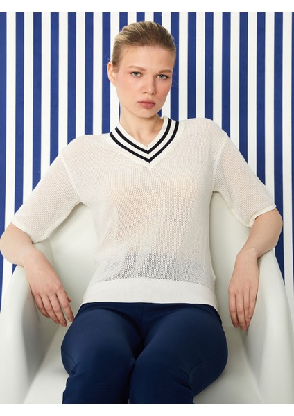 Yeni Sezon V Yaka Ajurlu Kadın Triko Kazak