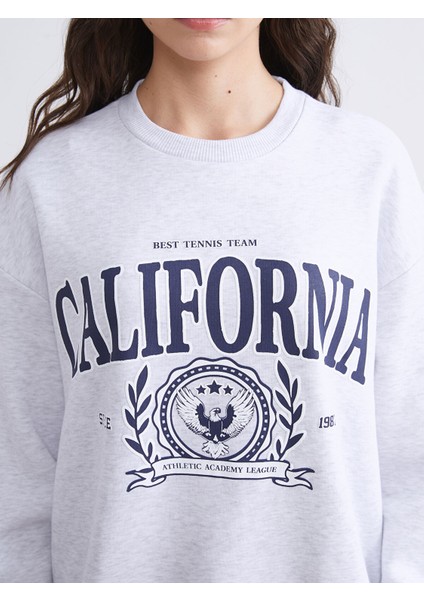 Yeni Sezon Bisiklet Yaka Baskılı Oversize Kadın Kalın Sweatshirt modelleri