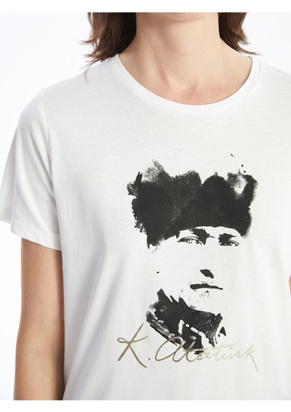 Yeni Sezon Bisiklet Yaka Atatürk Baskılı Kadın Tişört indirimleri