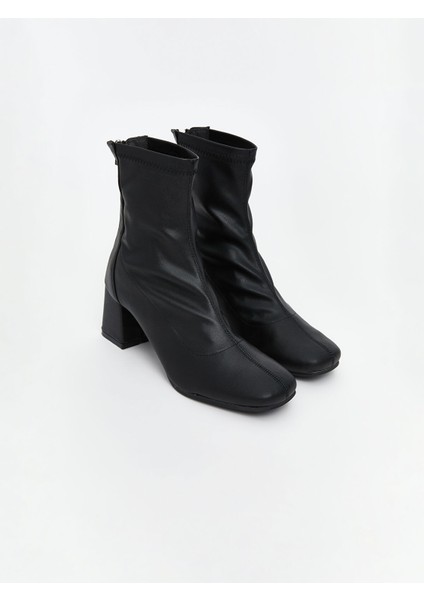 Yeni Sezon Deri Görünümlü Kadın Bot