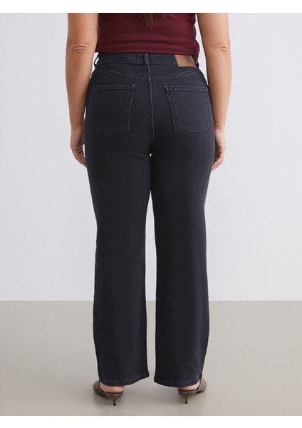 Yeni Sezon Büyük Beden Straight Fit Kadın Jean Pantolon indirimleri