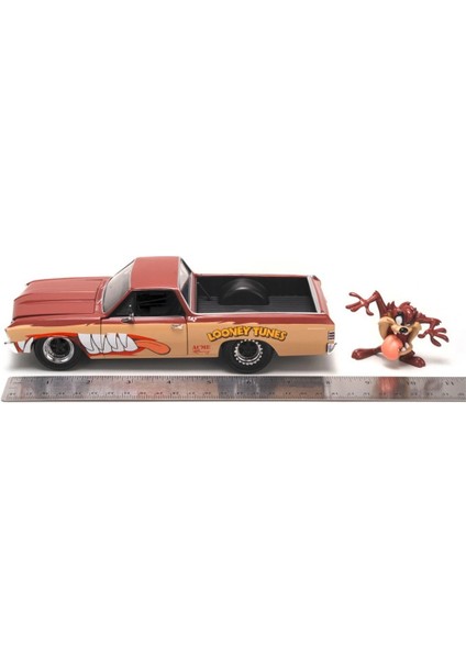 1/24 Looney Tunes Chevy El Camino Araba fiyatları