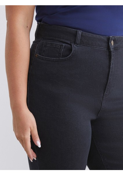 Yeni Sezon Büyük Beden Flare Kadın Jean Pantolon modelleri