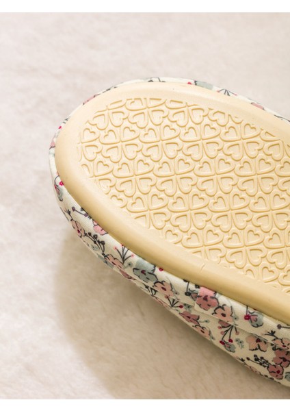 Yeni Sezon Çiçek Desenli Kadın Ev Terliği indirimleri