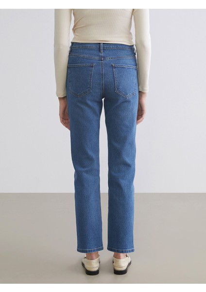 Yeni Sezon Slim Fit Kadın Jean Pantolon fırsatları