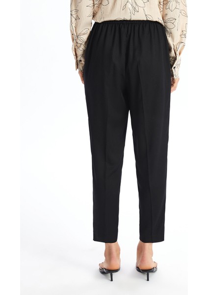 Yeni Sezon Beli Lastikli Standart Fit Kadın Pantolon fırsatları