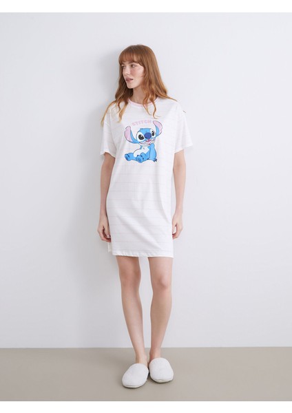 Yeni Sezon Bisiklet Yaka Stitch Baskılı Kadın Gecelik