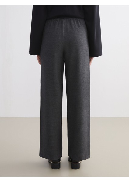 Yeni Sezon Beli Lastikli Dokulu Geniş Paça Kadın Pantolon fırsatları