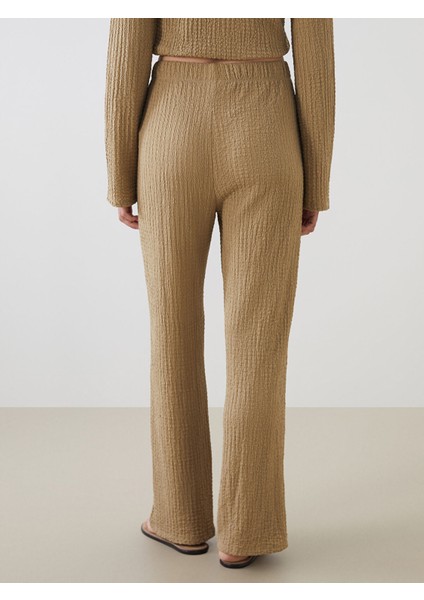 Yeni Sezon Beli Lastikli Dokulu Kadın Pantolon fırsatları