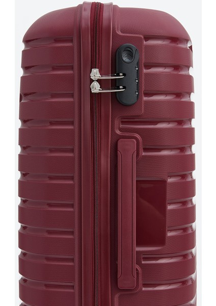 Yeni Sezon Kilit Detaylı Orta Boy Valiz fırsatları