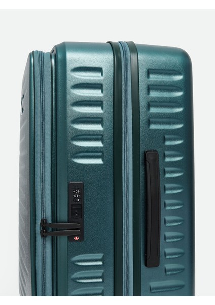 Yeni Sezon Kilit Detaylı Orta Boy Valiz fırsatları