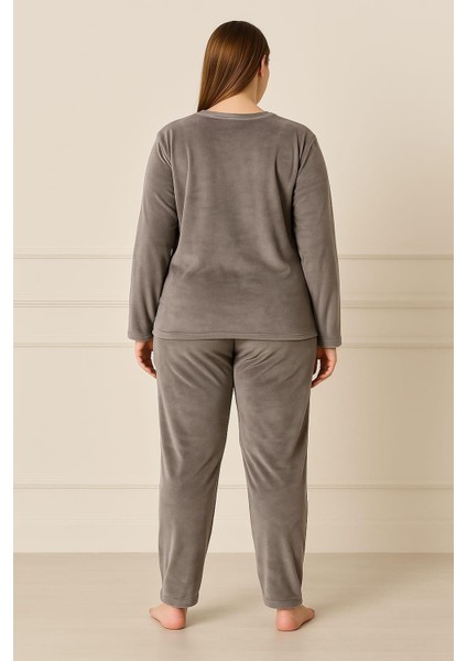 Kadın 13213-2653 Büyük Beden Kadife Pijama Takımı Gri fiyatları