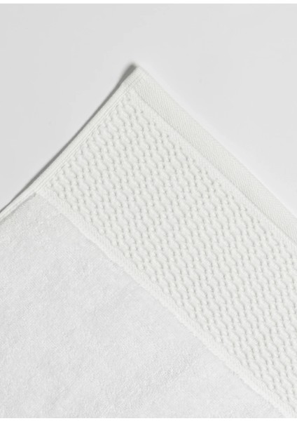 Poppy Beyaz Pamuklu Banyo Havlusu 90 x 150 cm fiyatları