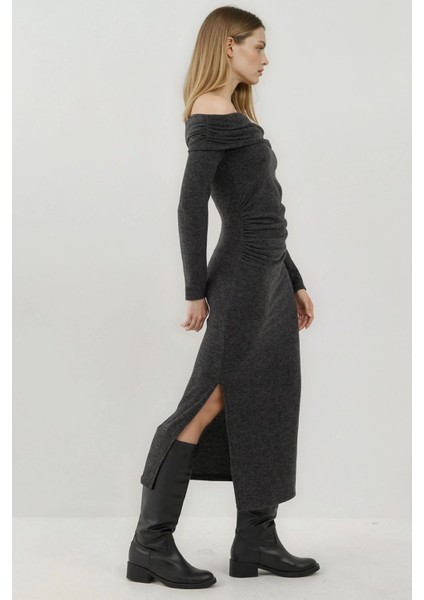 Kadın Yırtmaçlı Yumuşak Dokulu Straplez Midi Elbise Busem Collection Koyu Gri fiyatları