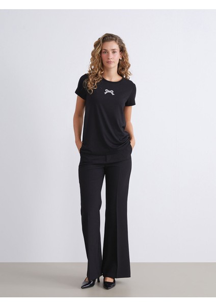 Yeni Sezon Bisiklet Yaka Parlak Taşlı Fiyonklu Kadın Tişört fiyatları