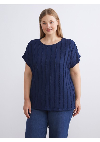 Yeni Sezon Bisiklet Yaka Dokulu Kadın Tişört fiyatları