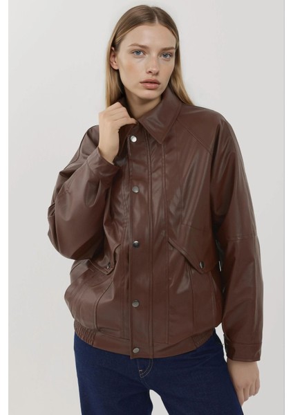 Kadın Cep Detaylı Oversized Suni Deri Ceket Brown