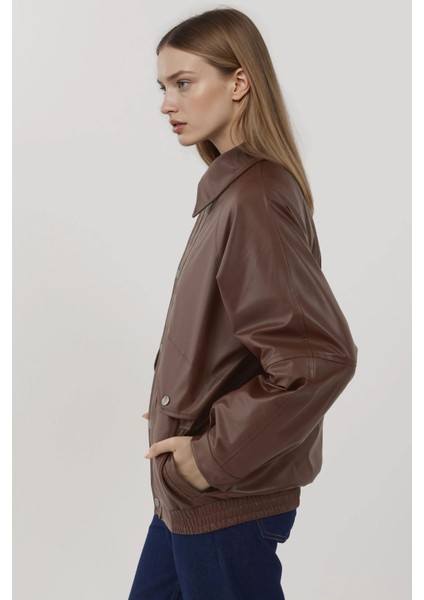 Kadın Cep Detaylı Oversized Suni Deri Ceket Brown modelleri